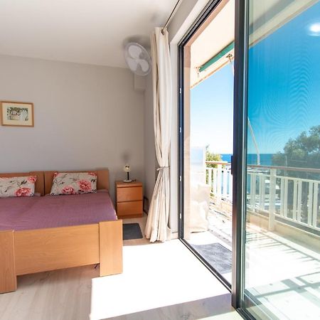 Lavish & Spacious Apt With Stunning Seaview, 10 Min Ath Airport Ártemida Kültér fotó