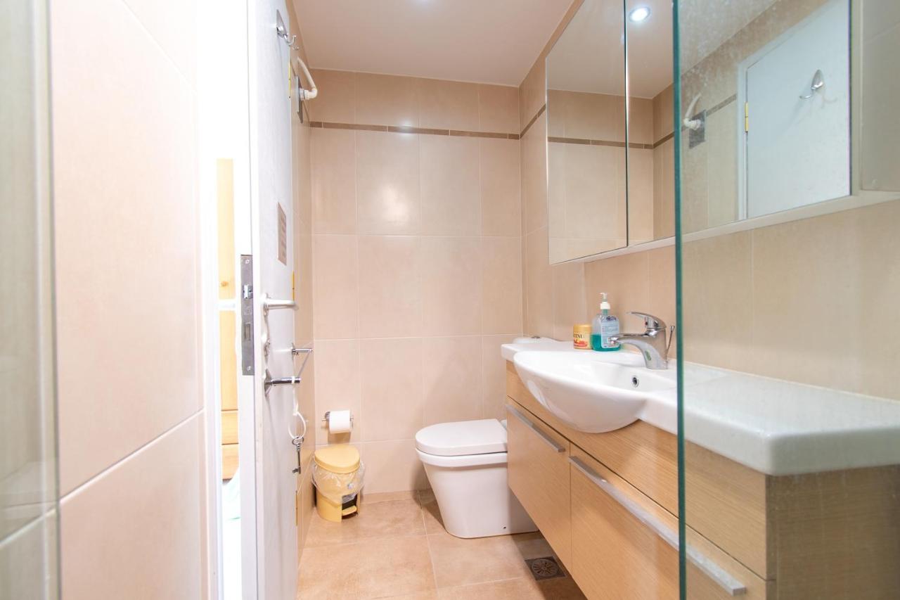 Lavish & Spacious Apt With Stunning Seaview, 10 Min Ath Airport Ártemida Kültér fotó
