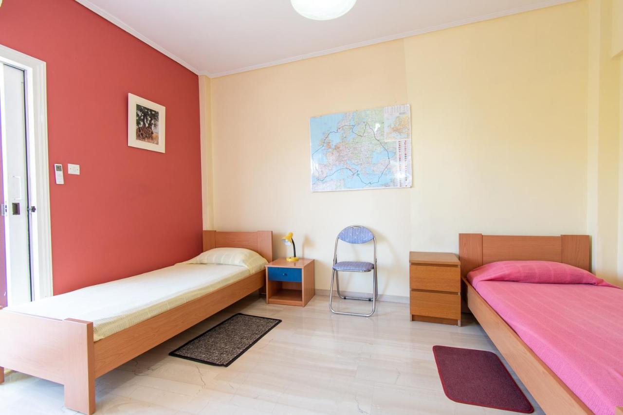 Lavish & Spacious Apt With Stunning Seaview, 10 Min Ath Airport Ártemida Kültér fotó